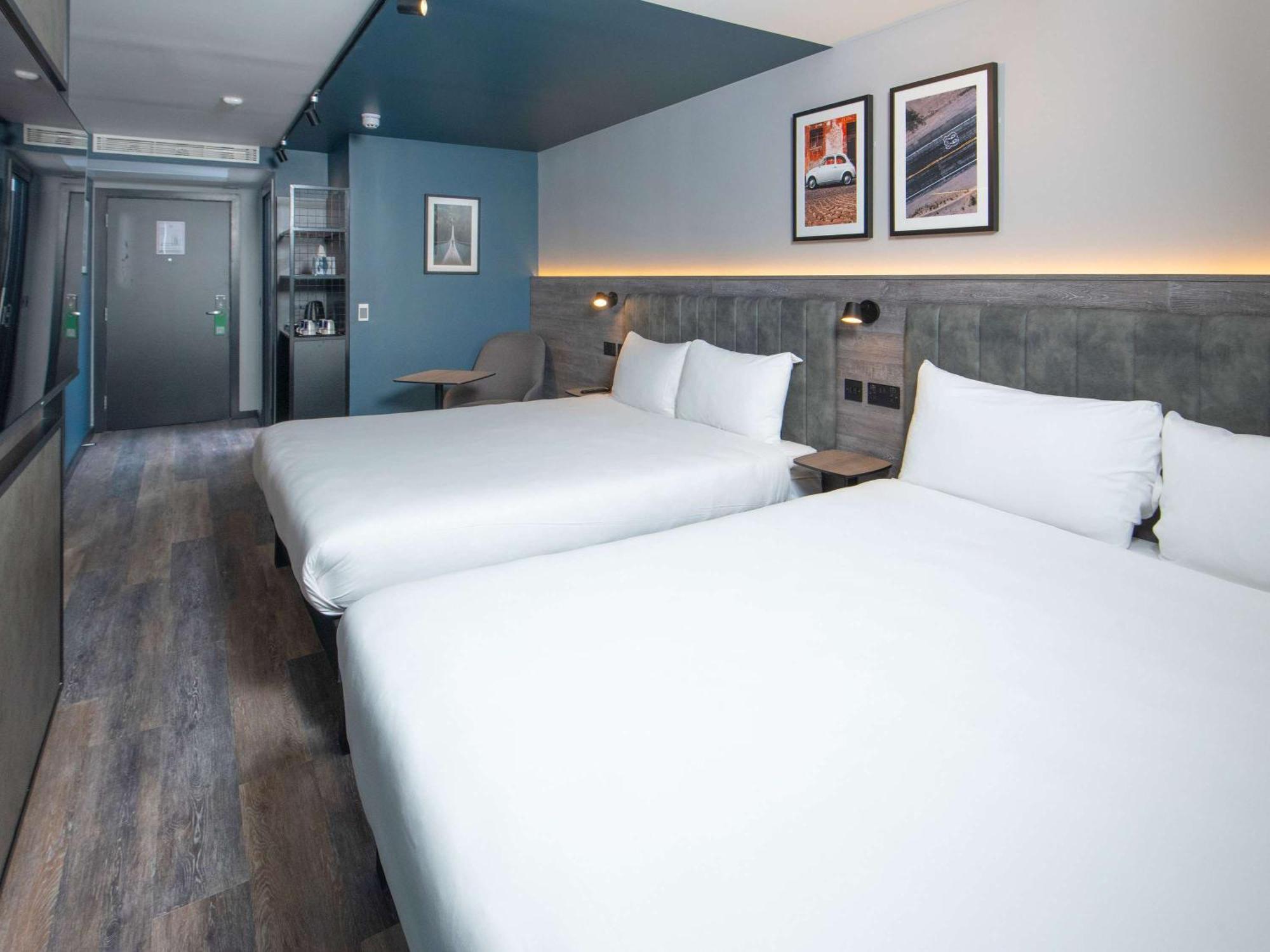 Отель Ibis Styles London Gatwick Airport Кролей Экстерьер фото
